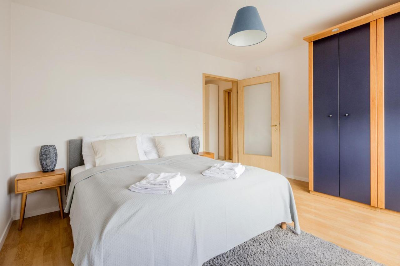 Bright And Spacious Penthouse W/ Terrace & Parking Budapest Kültér fotó