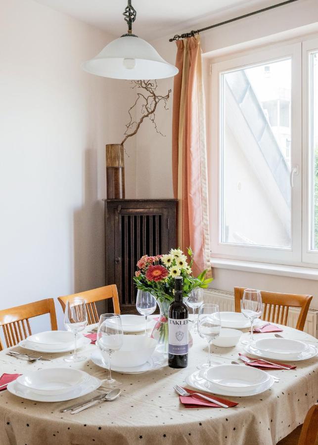 Bright And Spacious Penthouse W/ Terrace & Parking Budapest Kültér fotó
